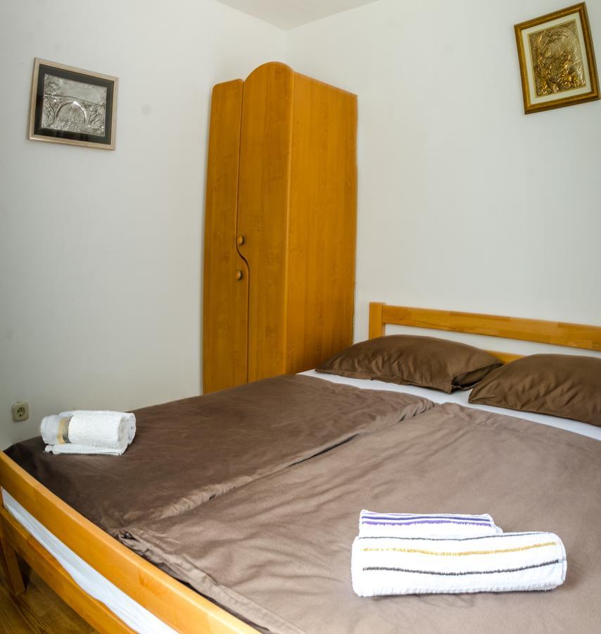 Guesthouse Unique Сараево Екстериор снимка