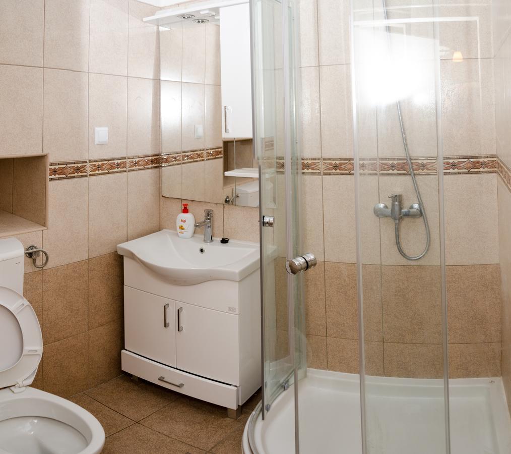 Guesthouse Unique Сараево Екстериор снимка